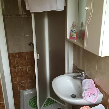 Nice With Private Terrace In 3*