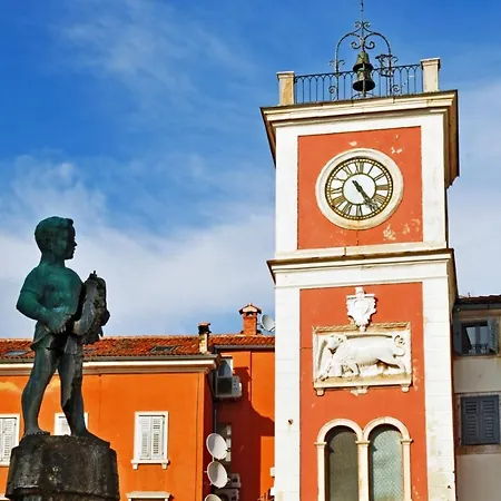 Nice With Private Terrace In Rovinj